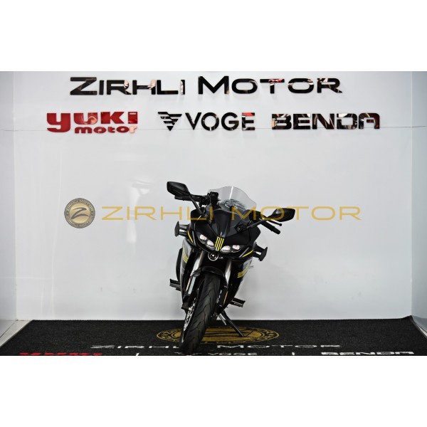 ZIRHLI MOTOR VOGE 250 RR SİYAH "30HP + ABS + TCS + TFT + TAKSİT + KASK HEDİYE"