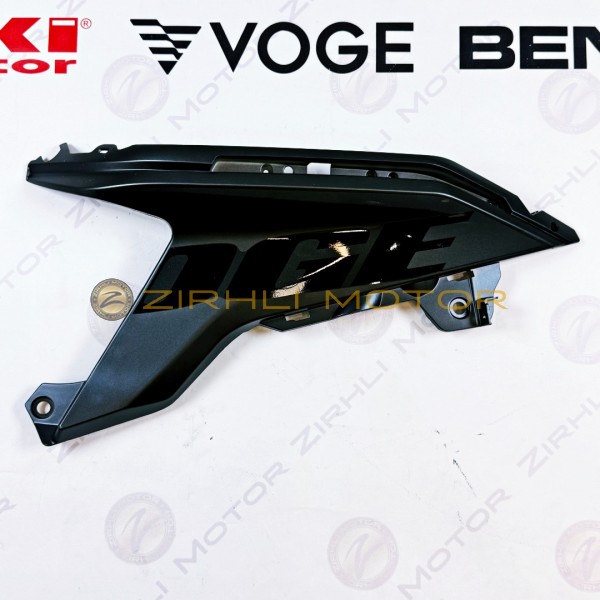 Voge R125 Dış Dizlik Sağ Siyah Parlak