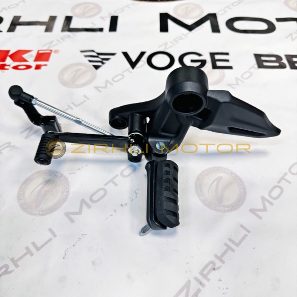 Voge R125 Sürücü Sol Basamak Set